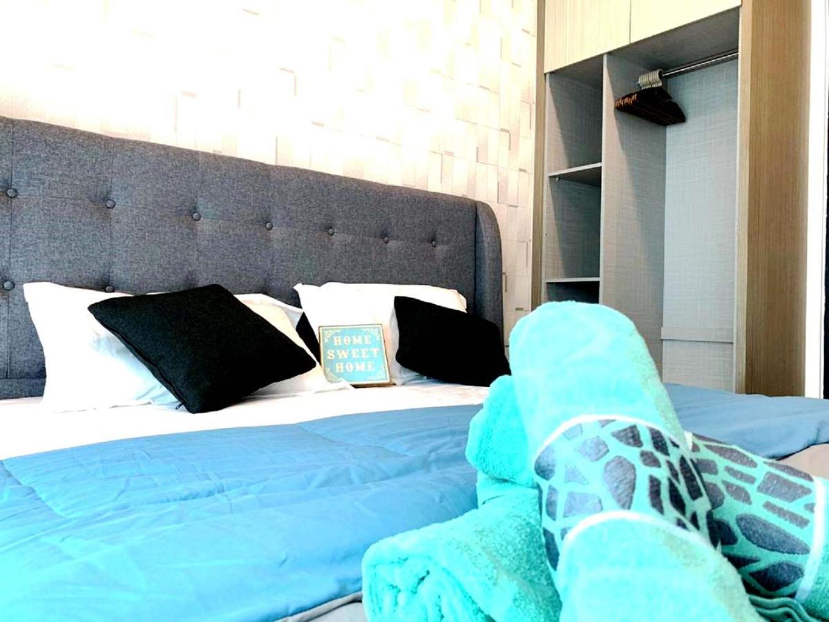 Almas Suites Puteri Harbour Нусаяя Екстер'єр фото